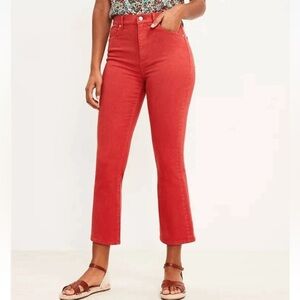 Loft Kick Crop Jeans in size 31, EUC